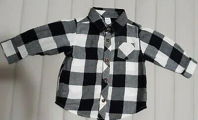 Pre owned Old Navy baby boys gingham long sleeve shirt black whi