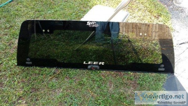 TOPPER REAR WINDOW