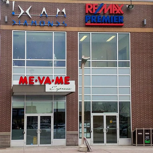 For high quality Illuminated Channel Letters at Sign Source Solu