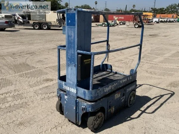 UPRIGHT TM12 PERSONNEL LIFT 803306203