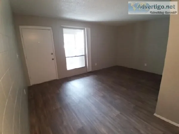 APPLY TODAY MOVE IN TOMORROW STUDIO APT AVAILABLE UTILITIES INCL