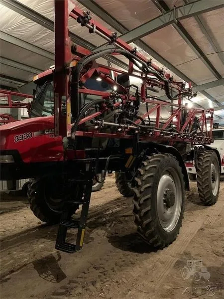 2011 Case IH Patriot 3330 Sprayer