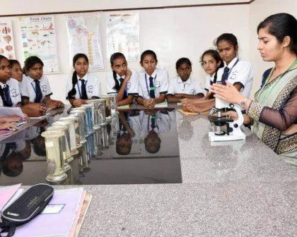 Middle and High school in Rajajinagar