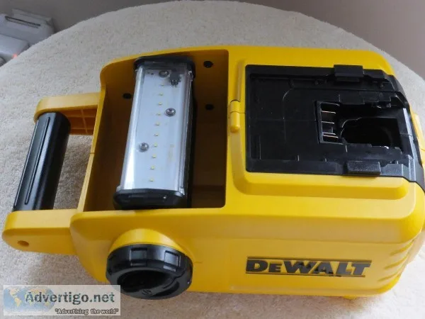 Dewalt 18V and 20V MAX CORDLESS LED WORKLIGHT NEW 85 (Mount Sina