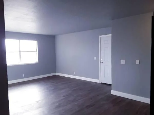 2 BEDROOM APARTMENTS ALL BILLS PAID