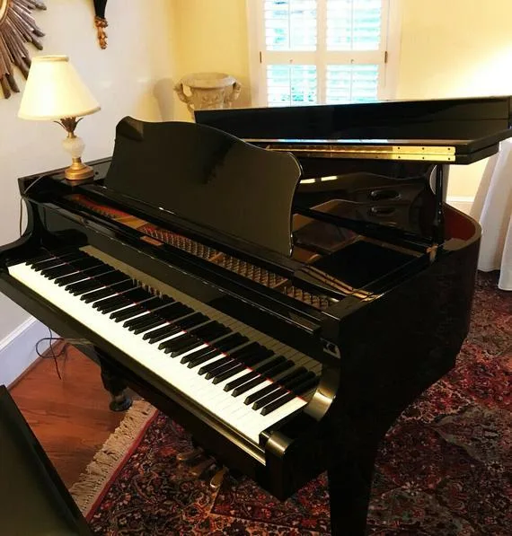 Yamaha Baby Grand Piano G2 (not for sale)