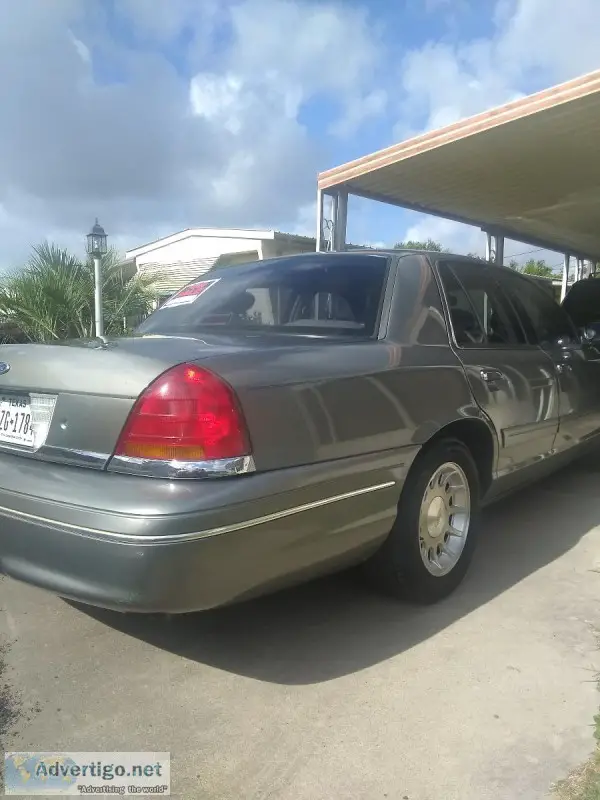 1998 Ford crown Victoria
