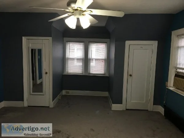 Apartment for Rent 1 bedroom Flexible  Broker fee  Jackson Heigh