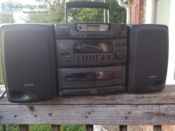 Boom Box Aiwa Cd Cassette Radio