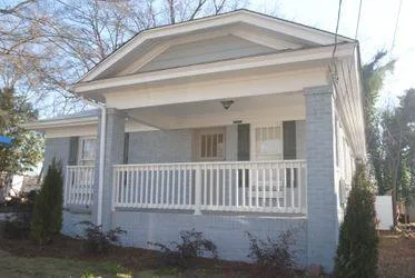Welcome to 142 Dahlgren St SE Atlanta GA 30317