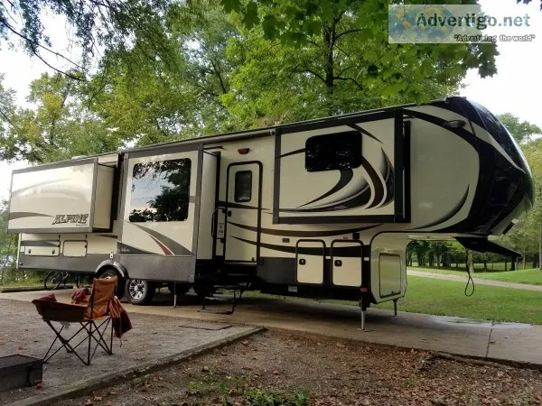 2014 Keystone Alpine 3620FL For Sale in Mounds Oklahoma 74047