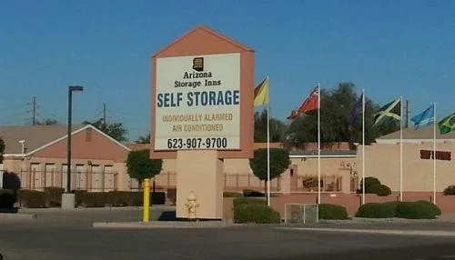 Your Friendly Mini-Storage People  AZ STORAGE INNS 67th Ave. and