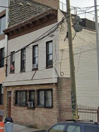 ID  1377967 Lovely 1 Bedroom Apartment for Rent in Ridgewood
