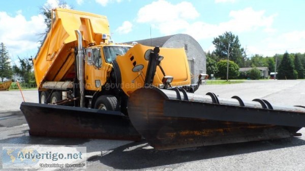 2004 Sterling LT9500 Plow Truck