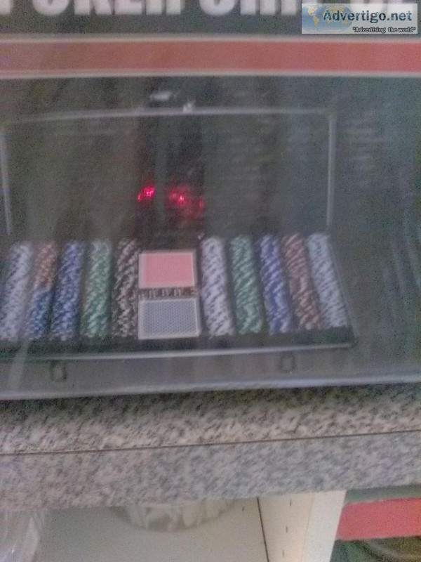 500 piece Polka Chip Set still wrapped in plastic