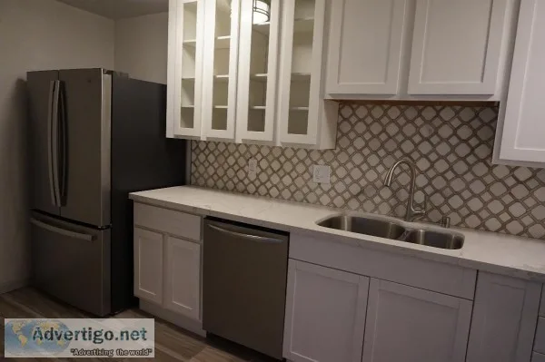 1 bedroom 1 bath apartment in Victorian bldg.