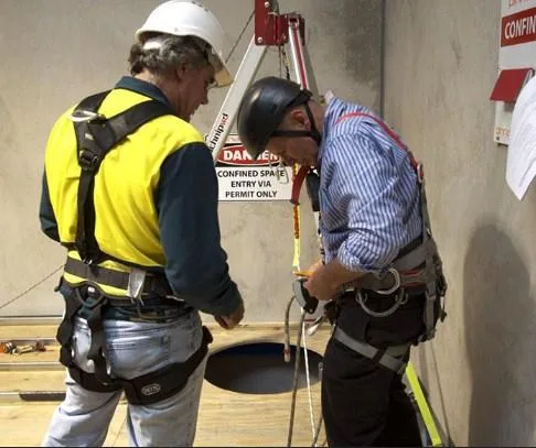 Confined Space Entry Awareness Training in Ontario