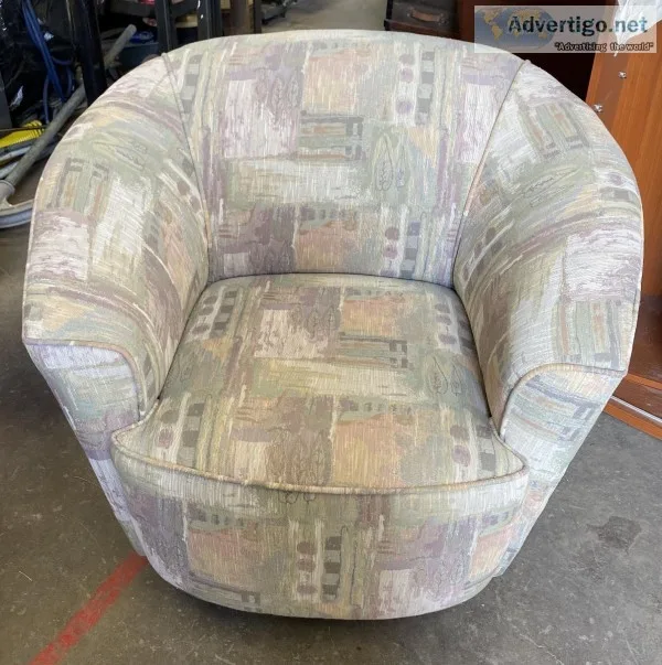 Swivel Chairs a set of 2