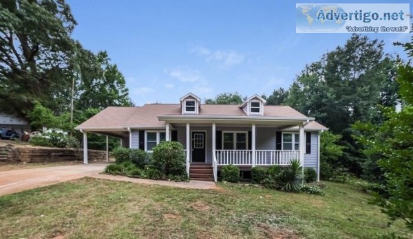 8218 Lakeview Dr SW Covington GA 30014