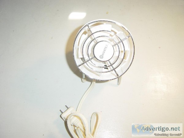 Nortex 2G24 Mini Desk Fan