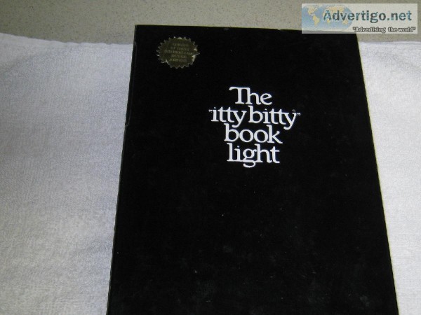 The itty bitty book light