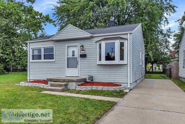 Charming 2 bedroom  1 bathroom