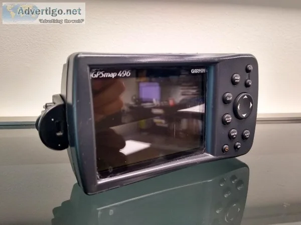 GPSMAP 496 - DOES NOT TURN ON - SOLD FOR PARTS