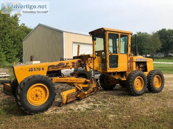 John Deere Motor Grader
