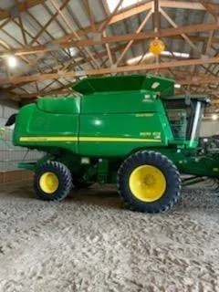 2010 John Deere 9670 STS Combine