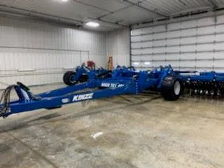 2018 Kinze MACH Till 401 Disk