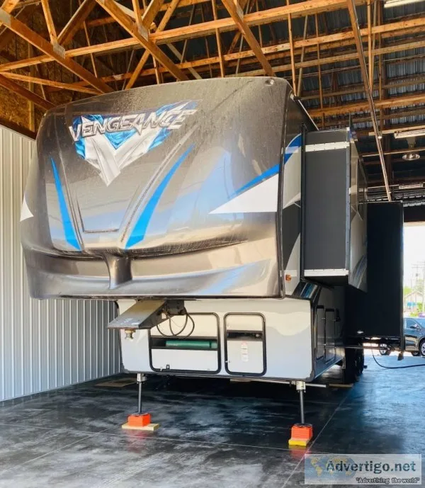 2018 Forest River Vengeance 377V For Sale in West Salem Wisconsi