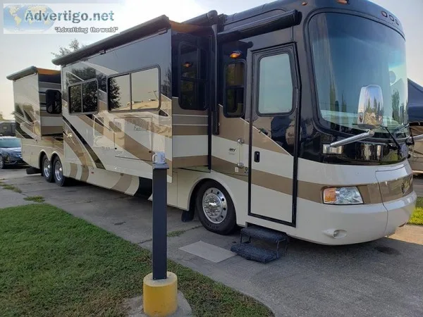 Luxury Coach 2011 44.3 ft. Holiday Rambler Endeavor w3 slides