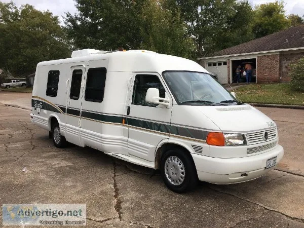 Wanted Winnebago Rialta  or Lesharo offering 2500 cash