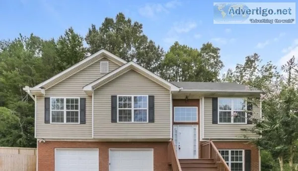 8 Indian Hills Dr Rydal GA 30171