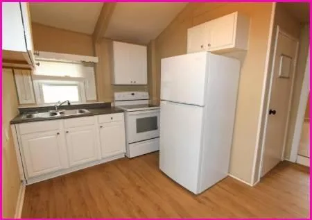 1 bedroom 1 bath bungalow is located in Harpers &lsquo