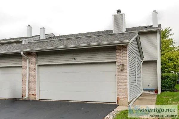 TownHouse in Deerfield in Winston Park North