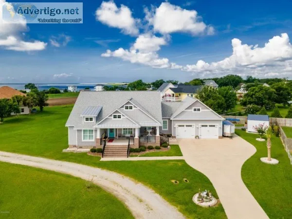 Beautiful 3bd 2.5bth Single Family House for Sale in Cedar Point