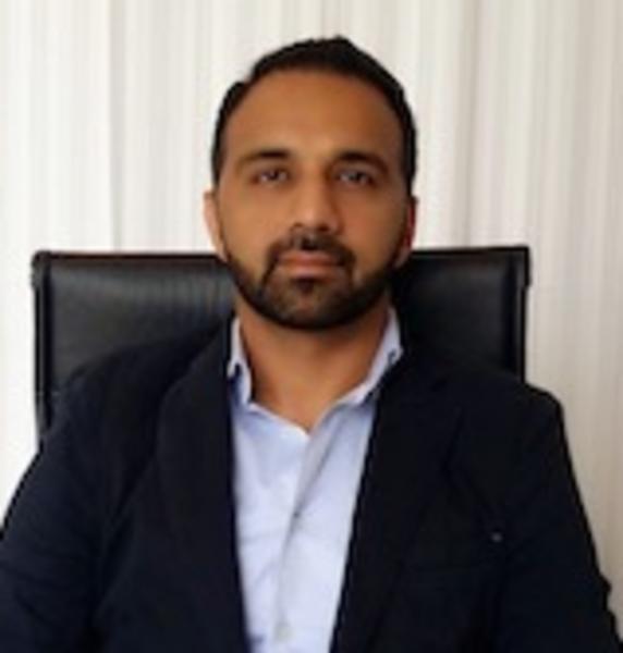 Connect with Dr. Sachin Yadav An Expert Orthopedician in Gurugra