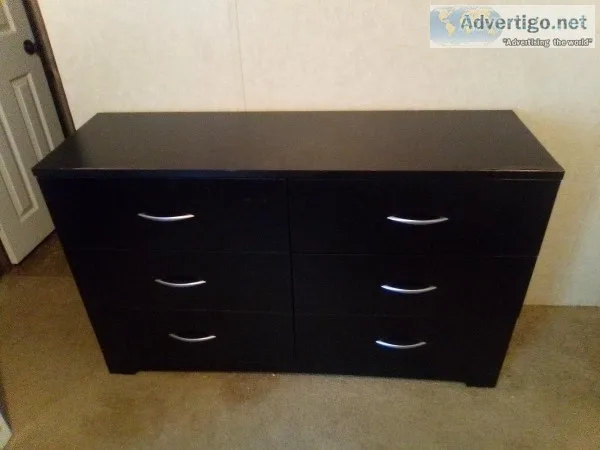 2 piece finished dresser set