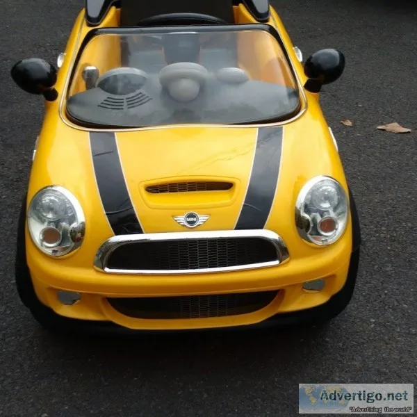 Power Wheels Mini Cooper