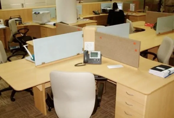 Modular office furniture manufacturer in navi mumbai