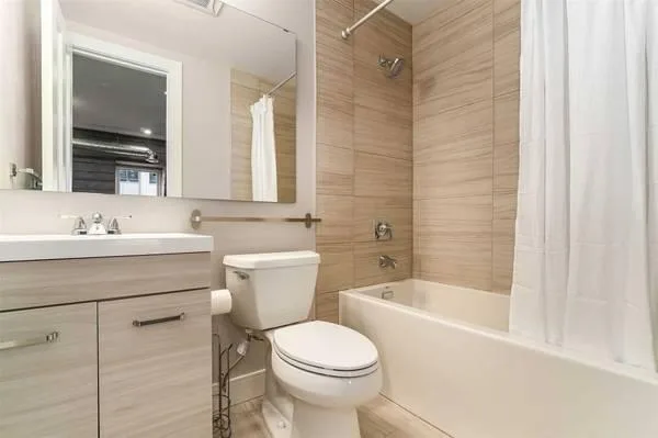 1br - Completely renovated Apartment with 1 bed and 1 bath
