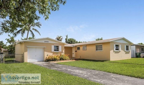 10441 SW 163rd St Miami FL 33157
