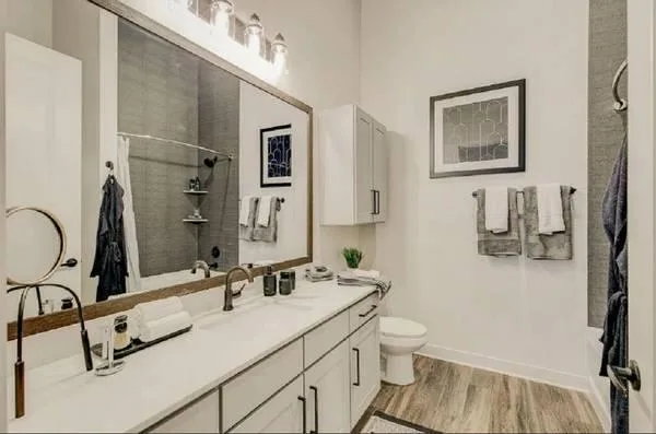 Best Place for rent 2BD 2BA apartment available now