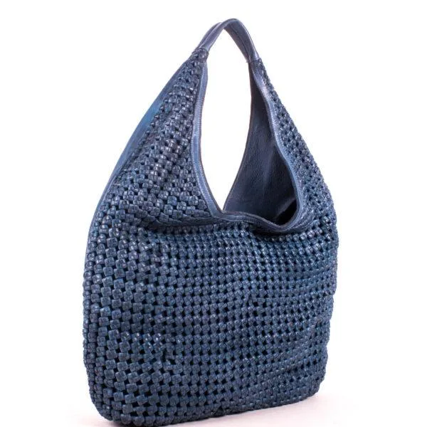 Shopping for Elegantly Handcrafted Leather Bag for women and Acc