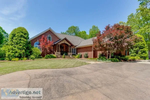 SIMPLY STUNNING Equestrian Estate