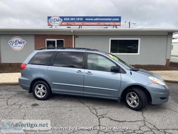 2010 Toyota Sienna LE FWD