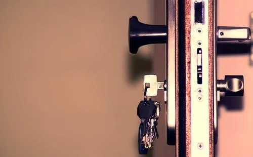 Residential Locksmith Services  Swift Locksmith