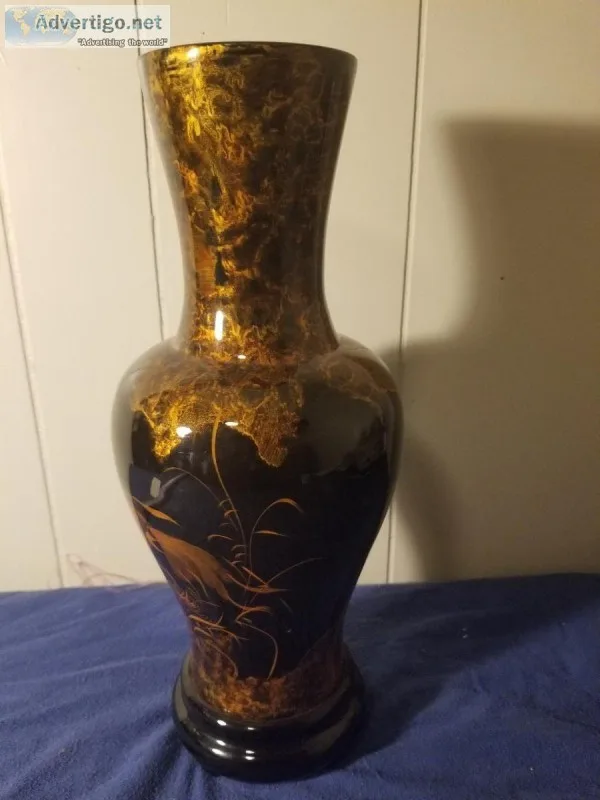 Vase Dark Flowers