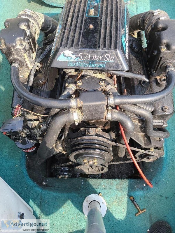1991 Malibu 195 skier